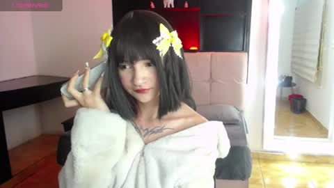 _charlotte_collins_ online show from August 1, 12:38 am