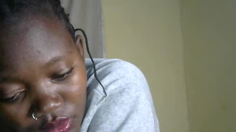 bubbly ass online show from August 14, 1:09 am