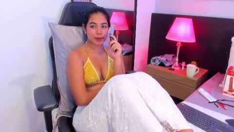 Michell online show from August 7, 7:30 am