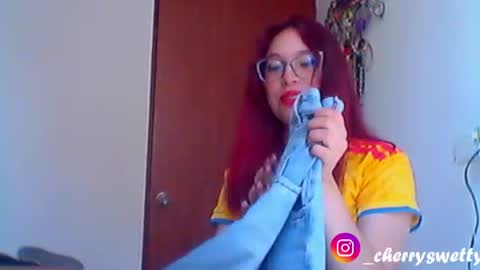 Cherry Moon  online show from July 7, 2:54 pm