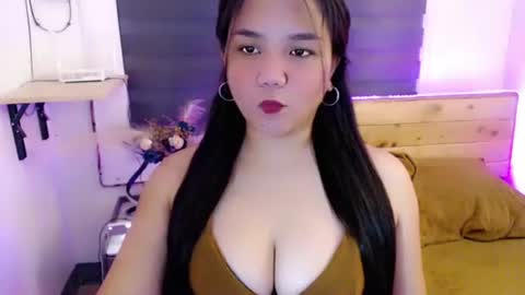 _chinita_princess_ online show from April 4, 11:28 am