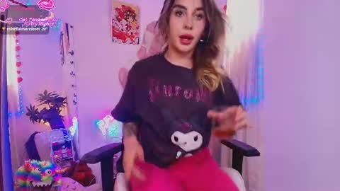  Chloe  online show from July 5, 10:46 pm