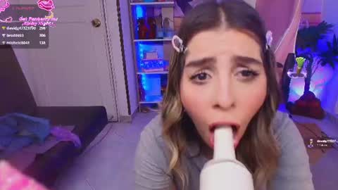  Chloe  online show from July 24, 4:59 am