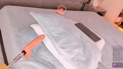 Curly Girl online show from August 10, 6:37 am