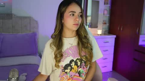 Melissa Valentina online show from April 1, 1:58 am