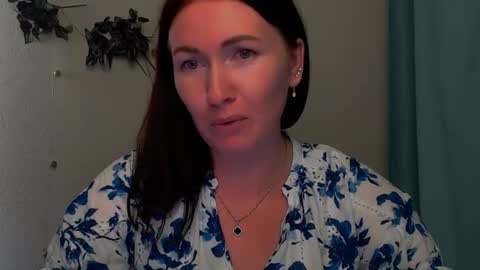 _cutie_and_shy_ online show from July 21, 10:17 am