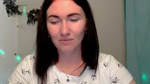 _cutie_and_shy_ online show from July 22, 8:06 am