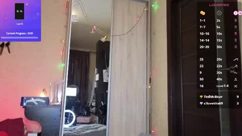 Dana Doe online show from August 13, 4:32 pm