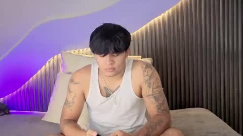 _demon1 online show from June 27, 2:37 am