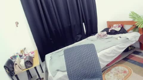 _diannamarie69_ online show from July 21, 6:10 pm