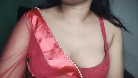 _dreamgirl_0 online show from August 4, 11:29 am