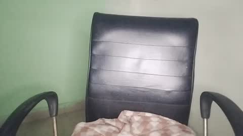 _dreamgirl_0 online show from August 9, 1:34 pm