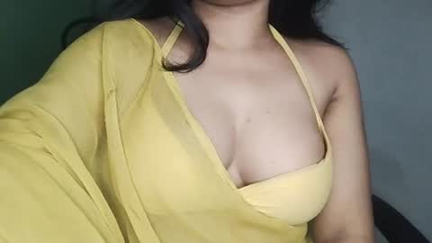 _dreamgirl_0 online show from August 13, 11:46 am