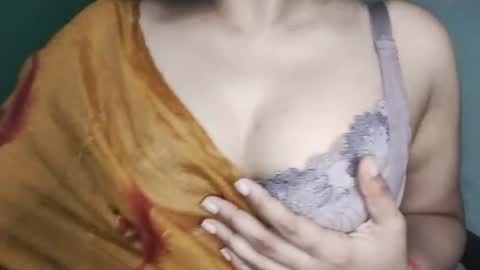 _dreamgirl_0 online show from August 16, 2:26 am