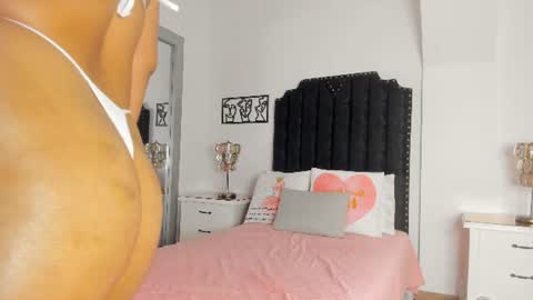 _dulce_tentacion_7 online show from August 13, 12:41 pm