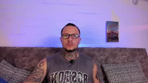 Emilio online show from July 30, 6:21 am