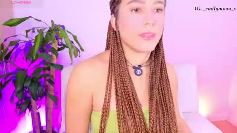 Emi online show from August 2, 1:01 am