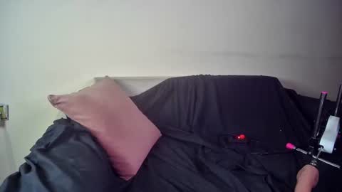 _emma_sugar online show from August 12, 9:50 pm