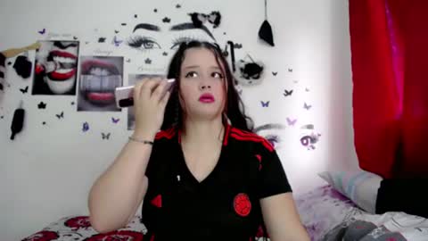 Emma online show from August 14, 2:21 pm