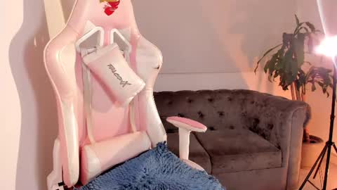 Eva online show from July 30, 12:29 am