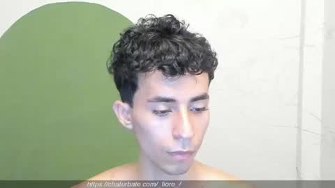 jair eduardo online show from August 7, 4:40 pm