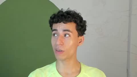 jair eduardo online show from August 13, 3:53 am