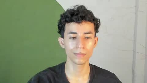 jair eduardo online show from August 13, 4:10 pm