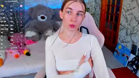 December 25th. Lets celebrate Christmas together. Party in a sexy outfit online show from August 9, 1:34 pm
