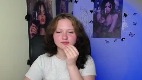 Alice online show from August 3, 10:39 pm
