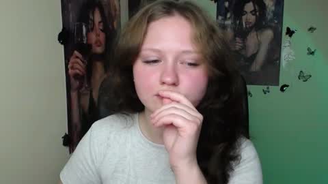 Alice online show from August 3, 11:45 pm