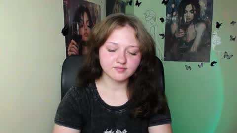 Alice online show from August 12, 6:21 pm