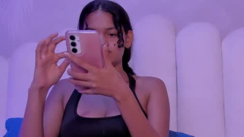 Frida online show from August 5, 7:45 pm