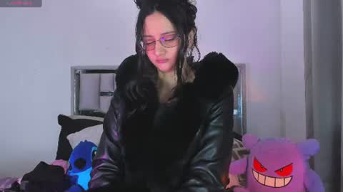 Gabby online show from August 7, 3:17 am