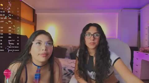  Juliana  Mariana  online show from August 15, 6:50 am