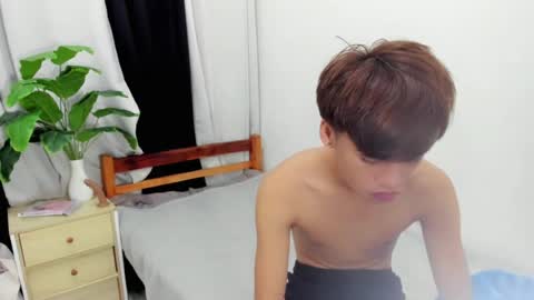 _gelo69_ online show from July 9, 4:01 pm