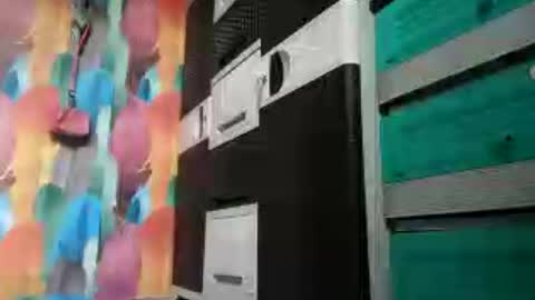 genny online show from August 4, 1:24 am