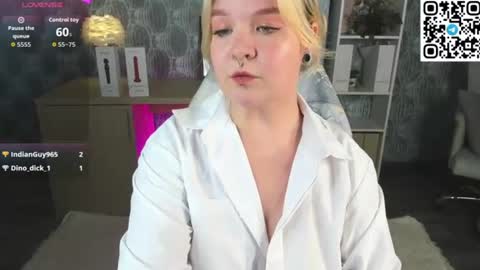 _ginger_snap online show from August 14, 11:36 am