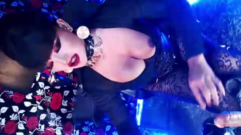 QUEENOFCOMMAND online show from June 26, 10:02 pm