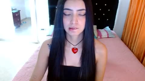 Hanna online show from August 4, 10:40 pm