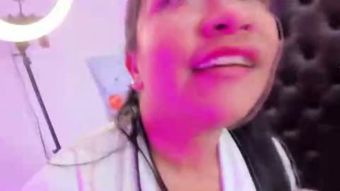 Hanna online show from August 6, 4:06 pm