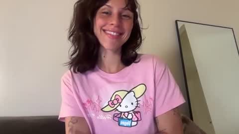 harlow online show from June 16, 2:10 am