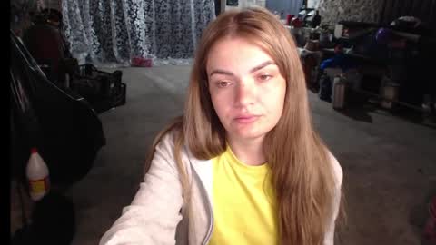  Hidden FromMyMoom  online show from August 13, 1:41 am