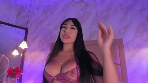 Hollywood online show from August 1, 11:27 am