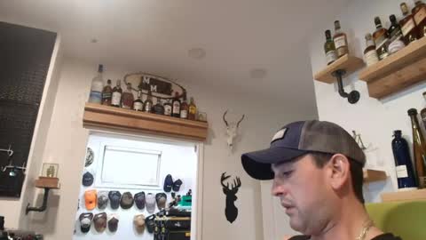  HoT SHoT  online show from August 9, 7:31 am