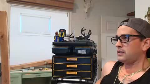  HoT SHoT  online show from August 10, 12:28 pm