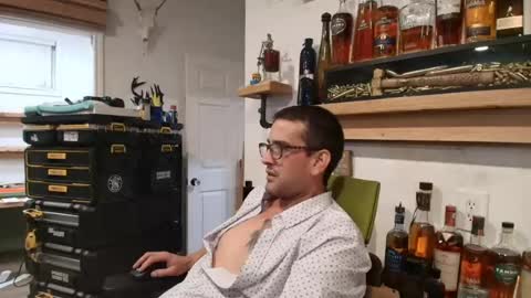 HoT SHoT  online show from August 12, 7:54 am