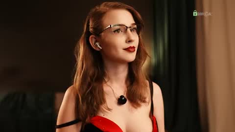 stefania stesha stef online show from July 18, 7:15 pm
