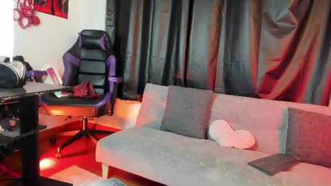 _im_casey online show from August 14, 7:12 am