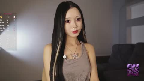 you Mia online show from August 4, 4:26 pm