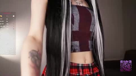you Mia online show from August 14, 4:32 pm